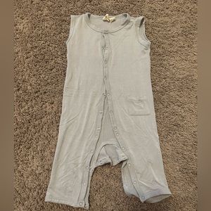 KYTE BABY Sleeveless Snap Romper